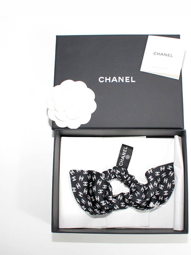 CC Bunny Hair Ribbon Chouchou AA8925 B10402 NM735 - CHANEL - BALAAN 1