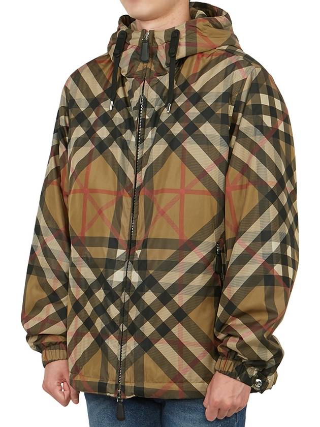 Layered Check Nylon Hooded Jacket Archive Beige - BURBERRY - BALAAN 4