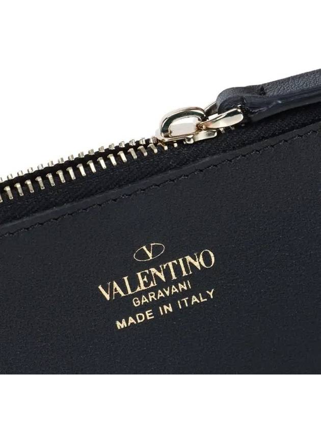 Rockstud Flap Clutch Bag Black - VALENTINO - BALAAN 9