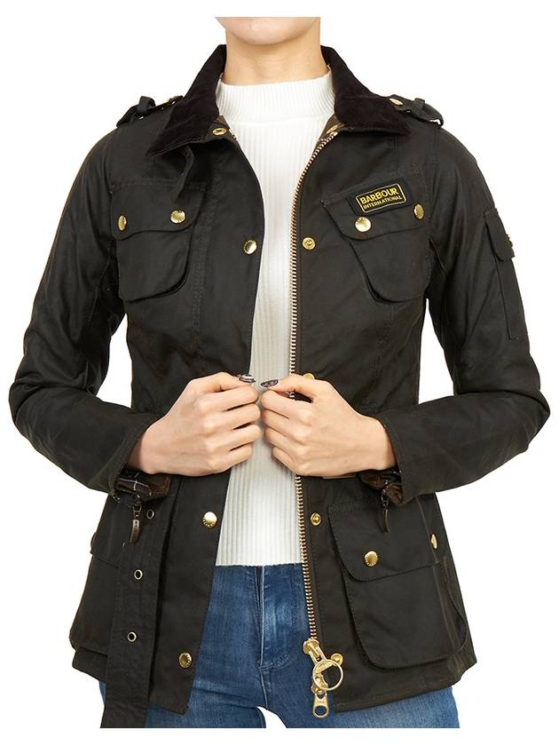 Women's International Logo Patch Wax Jacket Green - BARBOUR - BALAAN.