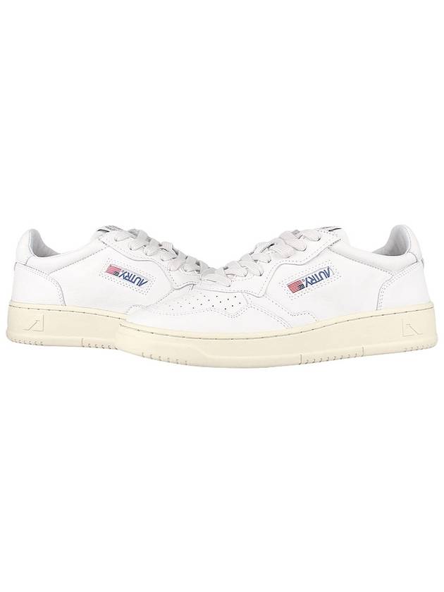 Men's Medalist Leather Low Top Sneakers White - AUTRY - BALAAN 3