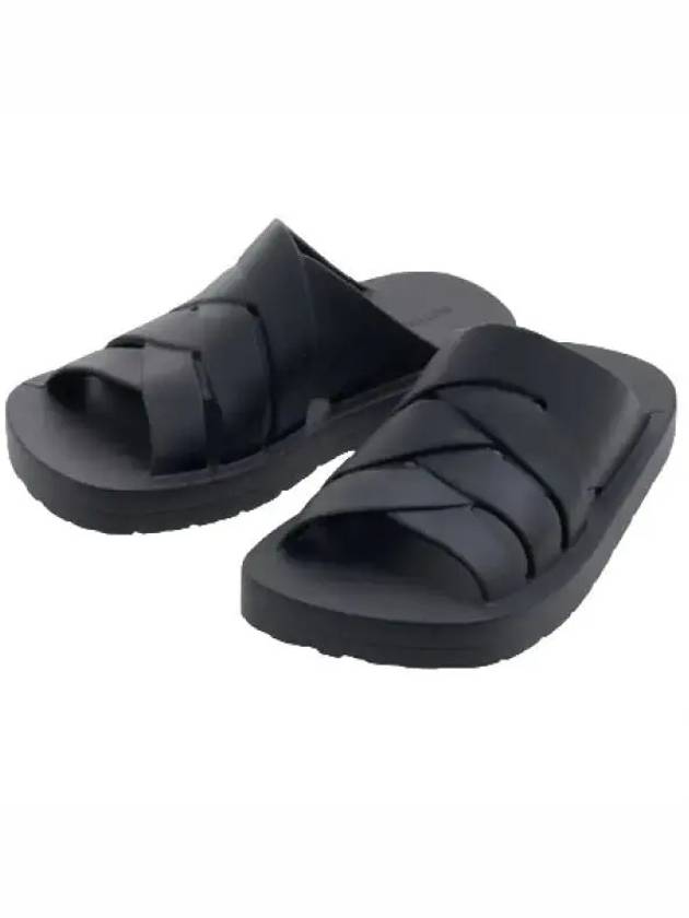 Flintston Intrecciato Matte Rubber Sandals Black - BOTTEGA VENETA - BALAAN 2