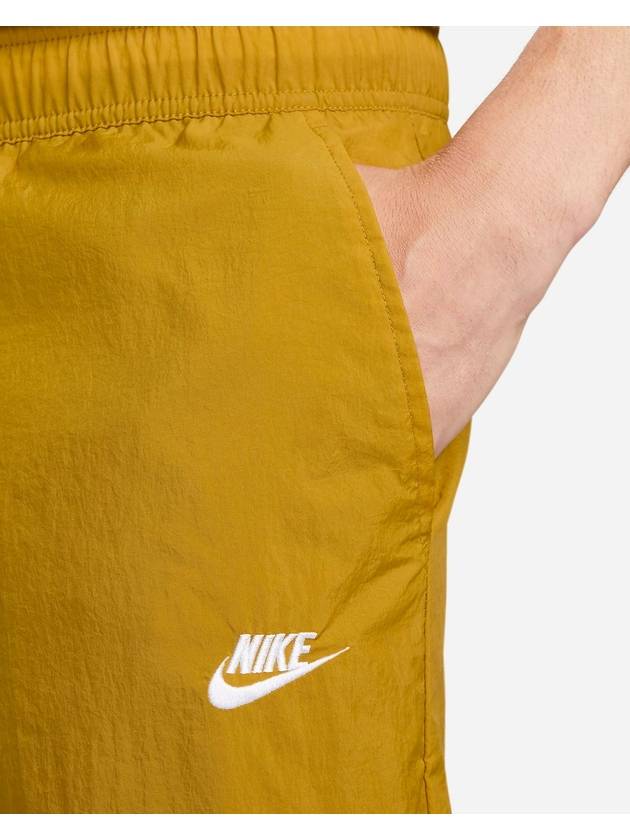 Men's Club Woven Lightweight Track Pants Bronzine - NIKE - BALAAN 4