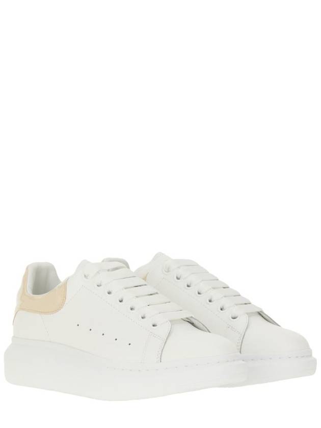 Men's Gloss Heel Tab Wedge Sole Low Top Sneakers White - ALEXANDER MCQUEEN - BALAAN 3