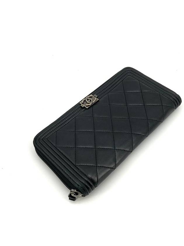 Lambskin silver boy zipper long wallet - CHANEL - BALAAN 6