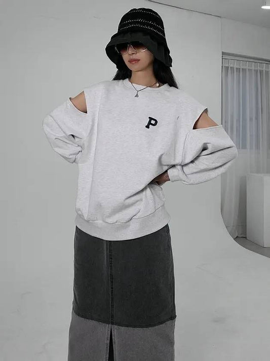 Women's P Logo Slit Sleeve Sweatshirt Ivory - PRETONE - BALAAN 1