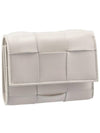 Intrecciato Tri-Fold Halfwallet Chalk - BOTTEGA VENETA - BALAAN.