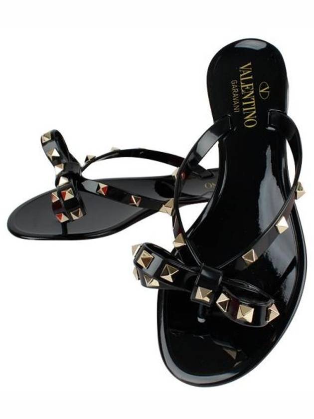 Rubber Rockstud Flip Flops Black - VALENTINO - BALAAN 2