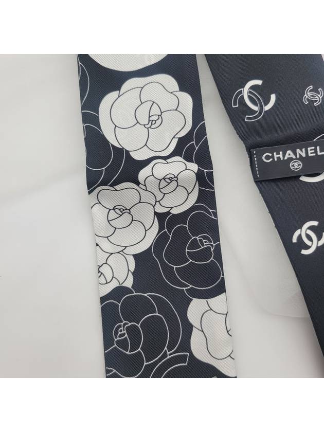 Camellia Twilly Silk Muffler Black Pink - CHANEL - BALAAN 6