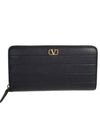 P0645 XWQ 0NO V logo long wallet black - VALENTINO - BALAAN 1