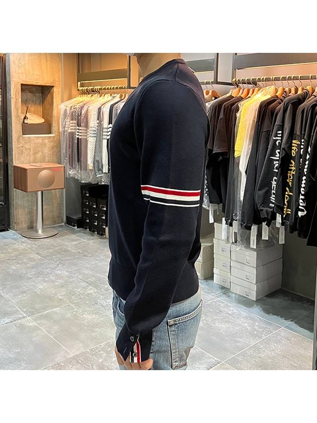 Men's Milan Stitch Armband Crew Neck Knit Top Navy - THOM BROWNE - BALAAN 5