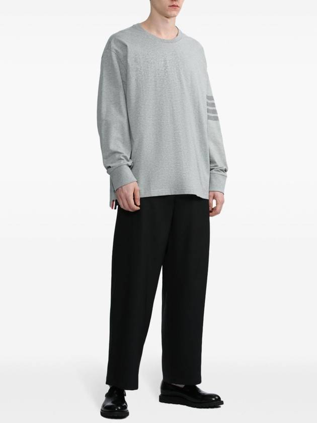 4 Bar Armband Tonal Long Sleeve T-Shirt Grey - THOM BROWNE - BALAAN 5