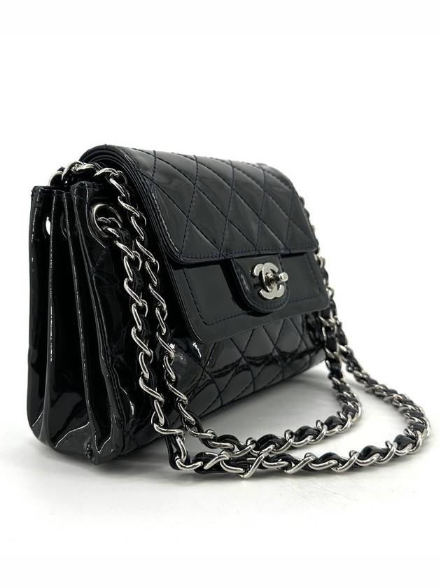 Patent flap shoulder bag mini - CHANEL - BALAAN 3