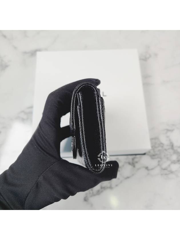 Classic Card Holder Grained Calfskin Silver Black - CHANEL - BALAAN 5