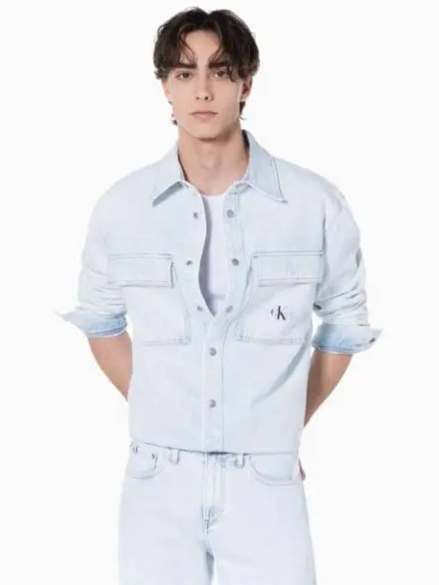 JEANS SS Presentation Men s Light Blue Relaxed Fit Denim Shirt J325296 1AA - CALVIN KLEIN - BALAAN 1