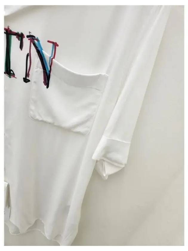 Men's VLTN Logo Viscose Short Sleeve Shirt White - VALENTINO - BALAAN.