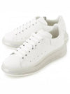 Oversized Clear Sole Low Top Sneakers White - ALEXANDER MCQUEEN - BALAAN 2