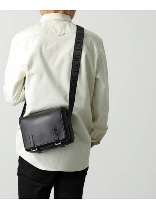 Military XS Smooth Leather Messenger Bag Black - LOEWE - BALAAN 2