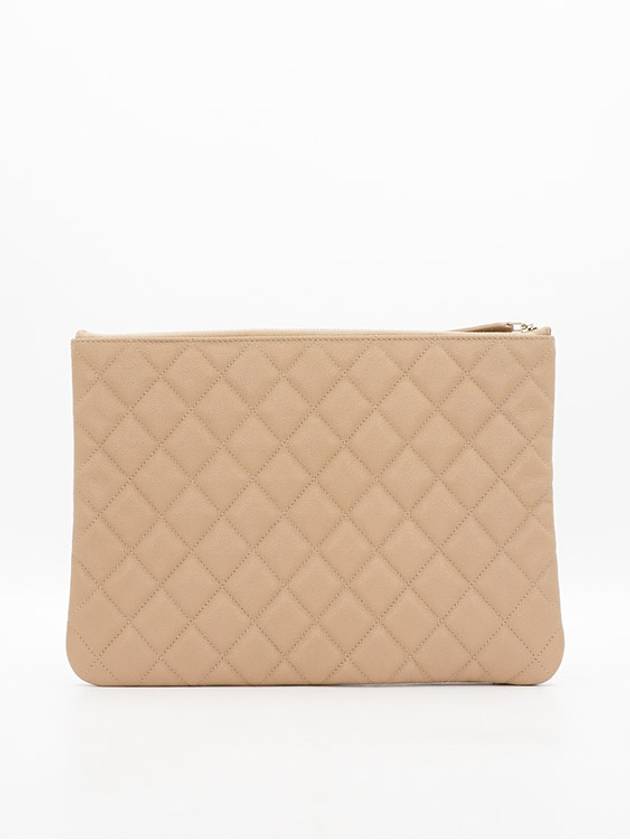 Women s Caviar Classic Clutch Medium - CHANEL - BALAAN 6