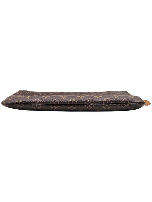 Louis Vuitton M44499 Monogram Canvas Etuille Voyage MM Clutch - LOUIS VUITTON - BALAAN 6