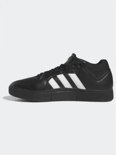 Tyshawn Low-Top Sneakers Black - ADIDAS - BALAAN 2