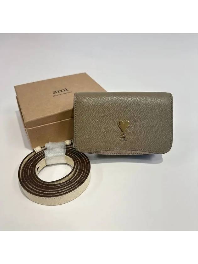 Women s Brown Ivory Heart Logo Calf Leather Strap Card Wallet USL102 AL0036 294 - AMI - BALAAN 1