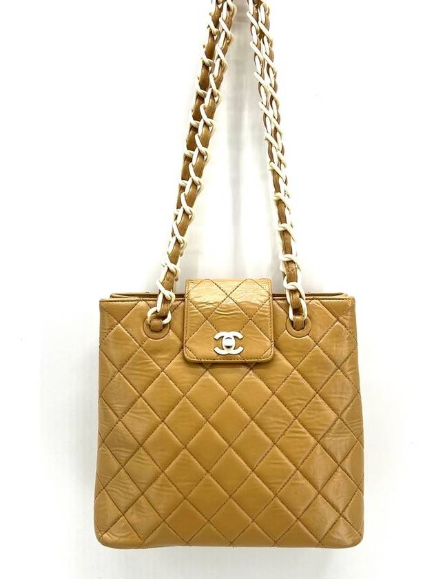 Lambskin quilted shoulder bag - CHANEL - BALAAN 2