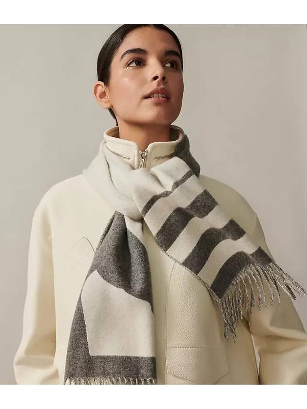 Casaque Love Story Muffler Gris Clair Ivoire - HERMES - BALAAN 5