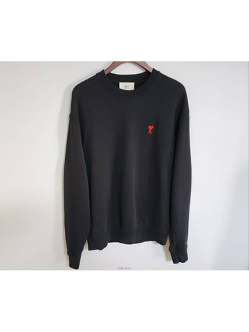 L Black small heart embroidery sweatshirt BFUSW001 730 - AMI - BALAAN 1