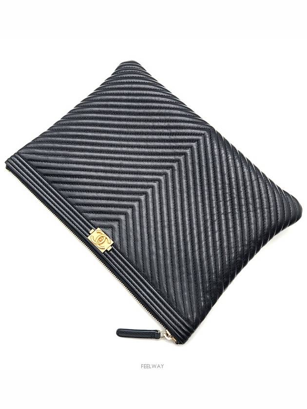 women clutch bag - CHANEL - BALAAN 4