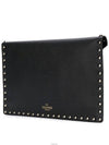 Rockstud Envelope Clutch Bag Black - VALENTINO - BALAAN 4