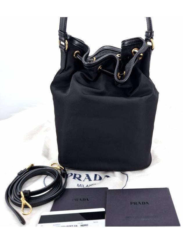 Tesuto triangle logo bucket bag black - PRADA - BALAAN 3