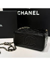 Top handle vanity bag patent black gold plated - CHANEL - BALAAN 5