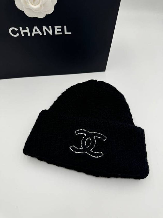 Cashmere CC Logo Beanie Black AAA201 - CHANEL - BALAAN 1