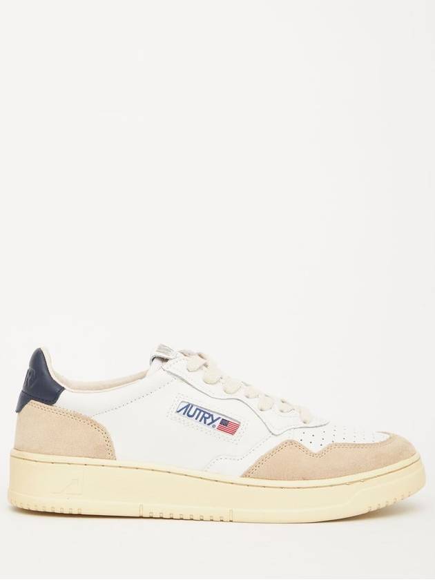 Medalist Navy Tab Low Top Sneakers White Blue - AUTRY - BALAAN 2