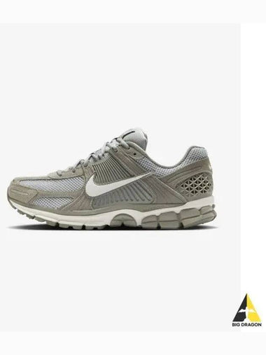 Zoom Vomero 5 M Dark Stucco Light Smoke Gray Phantom HF1553 002 - NIKE - BALAAN 1