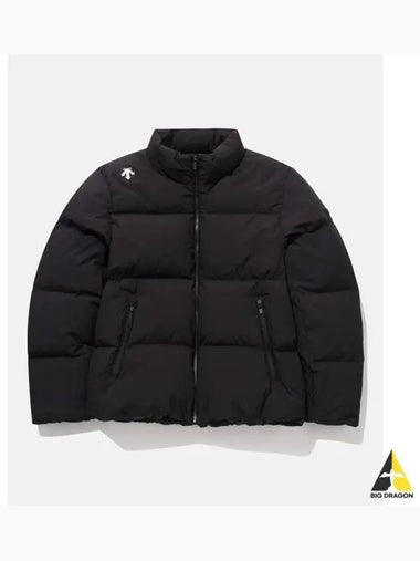 Seunghyeop Lee wearing Essential Short Puffer Duck Down Black SP323UDJ91 - DESCENTE - BALAAN 1