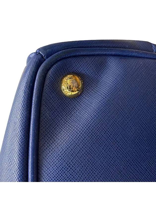 BN1802 SAFFIANO Lux Navy Gold Logo Tote Bag - PRADA - BALAAN 5