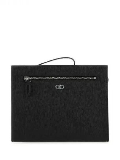 Men's Gancini Logo Leather Clutch Bag Black - SALVATORE FERRAGAMO - BALAAN 2