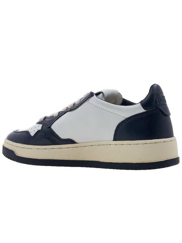 Medalist Navy Tab Low Top Sneakers White Navy - AUTRY - BALAAN 4