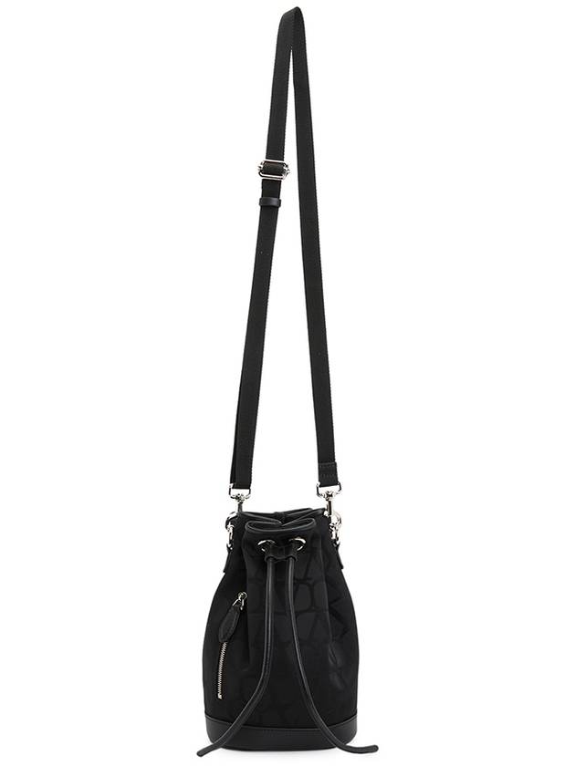 V Logo Chain Bucket Bag Black - VALENTINO - BALAAN 8