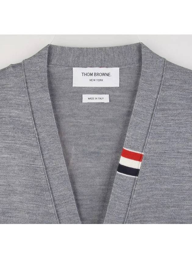 Men's Jersey Stitch V-Neck Cardigan Light Grey - THOM BROWNE - BALAAN 4