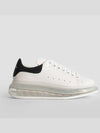 Oversized Clear Sole Low Top Sneakers Black White - ALEXANDER MCQUEEN - BALAAN 3