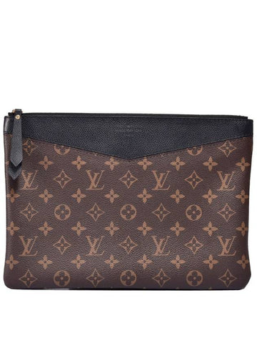 Women s Daily Pouch M62048 - LOUIS VUITTON - BALAAN 1