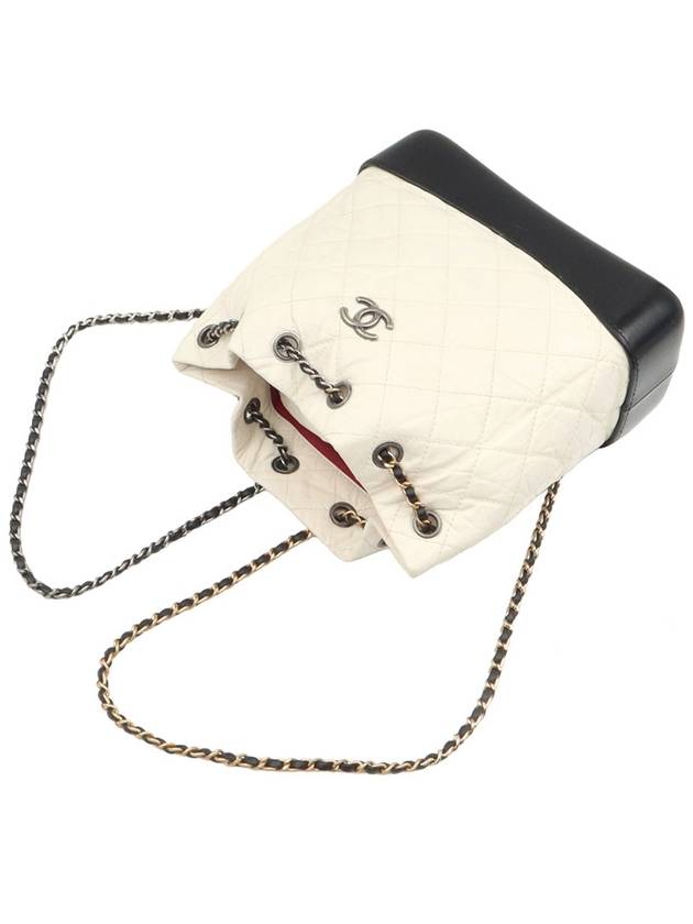 White Vintage Calfskin Gabrielle COCO Logo Small Chain Bucket Backpack 26th A94485 - CHANEL - BALAAN 6