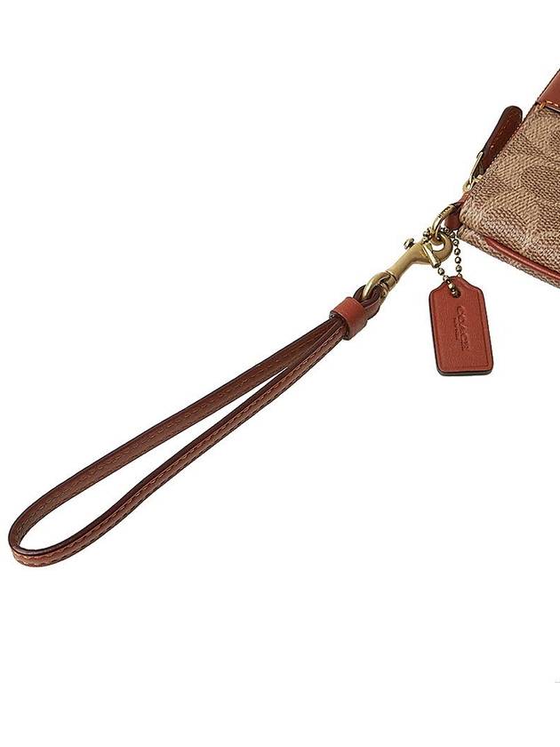 Small Wristlet Colorblock Signature Canvas Cluth Bag Tan - COACH - BALAAN 9