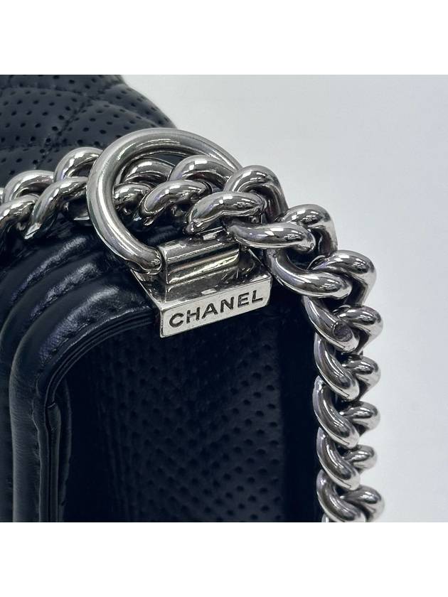 19th Division Black Chain Boy Bag 3VCHB23005 - CHANEL - BALAAN 5