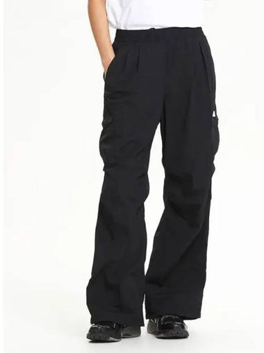 NBNTE3W812 WOMEN Heritage Warm up Wide Pants BLACK - NEW BALANCE - BALAAN 1