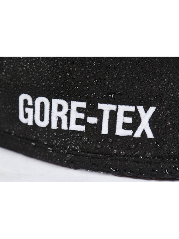 GORETEX RUNNER CAP BLACK - PALACE - BALAAN 5