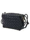 Intrecciato Loop Small Leather Cross Bag Black - BOTTEGA VENETA - BALAAN 3